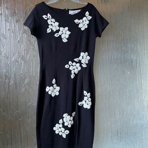 Adrienne Vittadini Vintage sequin dress